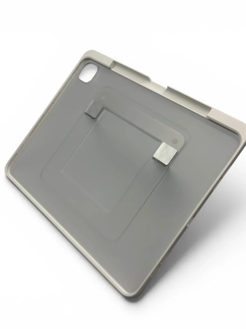 TORRAS Ostand K1 iPad Pro 13 Case M5 M4 White Stand Pencil Holder